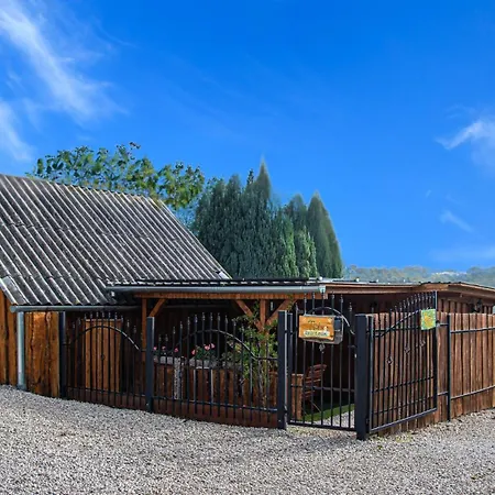 Jacuzzi, Hot Tub, And Sauna Retreat Near Heviz